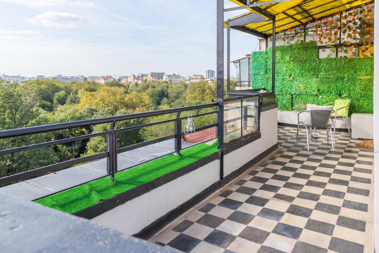 Panoramic Cismigiu Park Apartment Bucharest Exterior photo